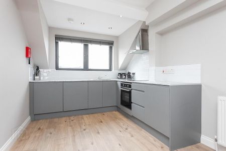 Flat C, 2 Surrey Street, Belfast, BT9 7FS - Photo 4