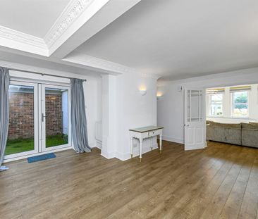 Boat Lane, NG14 - Photo 1