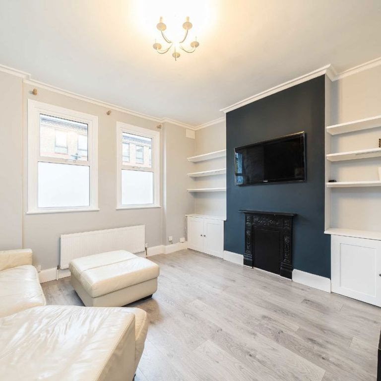 Garratt Terrace, SW17 0QE, London - Photo 1