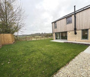 5 bedroom detached house to rent - Photo 1