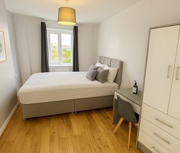 5 Bed Terraced House, Wordsworth Road, BS7 - Photo 3