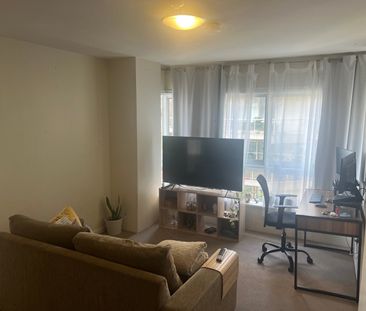 Elizabeth Bay - Photo 5