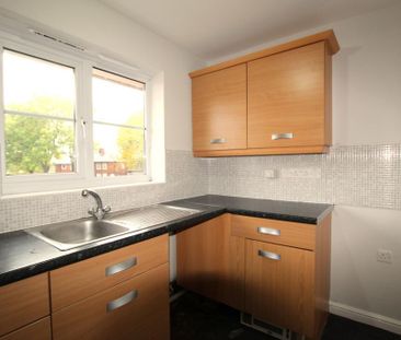 2 bedroom apartment to rent - Photo 6