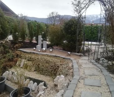 Hübsche ,helle Einliegerwohnung mit eigenem Garten - Foto 1