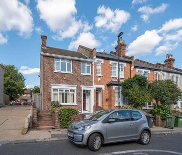 3 bedroom end of terrace house to rent - Photo 6