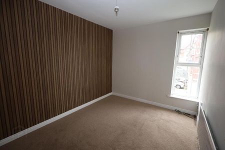5 Glenview Park, Newtownabbey, BT37 0TG - Photo 4