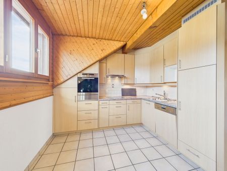 Spacieux appartement familial de 4.5 pièces avec vue imprenable à Morlon - Photo 2