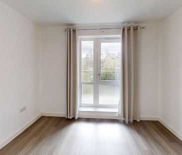 Cyber Avenue, Oakgrove, Milton Keynes, MK10 - Photo 6