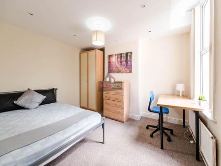 4 bedroom house to rent - Photo 3