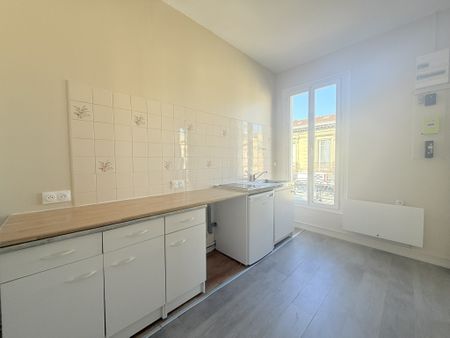 Location Appartement 1 pièce 23m² BORDEAUX 33000 - Photo 2