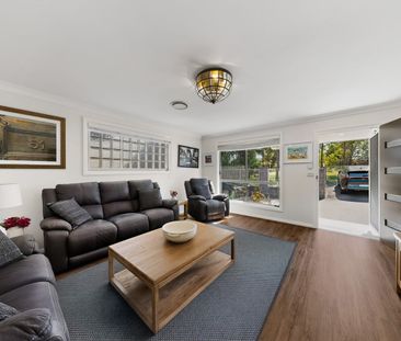 Modern 3-Bedroom Villa in Prime Greystanes Location - Photo 4