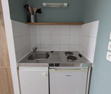 Location Appartement 1 pièce 16m² CARQUEFOU 44470 - Photo 1