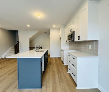 For Lease - 312 Clearpath Private, Kanata, Ontario - Photo 6