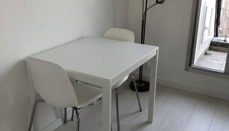 Appartement 1 pièces 14m2 REIMS 443 euros - Photo 3