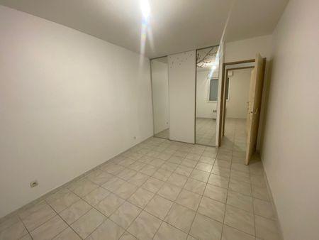 Location Maison 4 pièces 88m² MONTECH 82700 - Photo 2