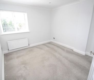 Whinneys Road, Loudwater, High Wycombe - Photo 1