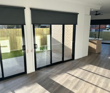 **REGISTER TO INSPECT VIA REALESTATE.COM.AU LINK & PHOTO ID MUST BE... - Photo 3