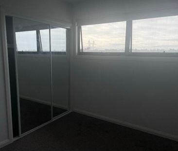 Westmeadows - Photo 3