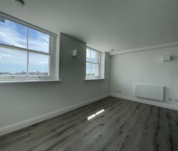 Buckingham Place, St. Annes House, BN1 - Photo 1