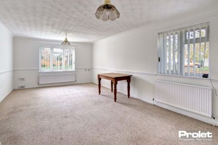 Plantsman Close, Norwich, NR2 2NJ - Photo 2