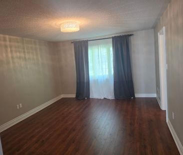 For Lease - 320 Ravineview Drive Unit# 3, Vaughan, Ontario - Photo 6