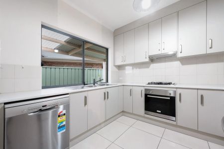 Charming Family Home in a Prime Location! - Photo 2