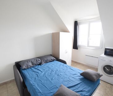 Location appartement 1 pièce, 10.42m², Courbevoie - Photo 2