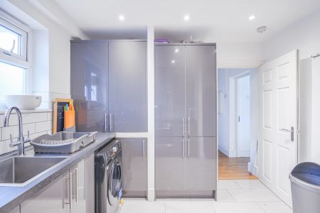 Woolridge Way – Room 3 - Photo 5