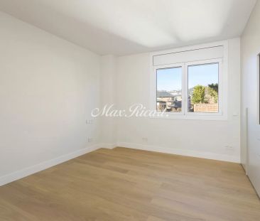 A estrenar, totalmente exterior en Tres Torres - Photo 2