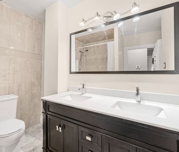 For Lease - 228 Penn Avenue Unit# Main, Newmarket, Ontario - Photo 1