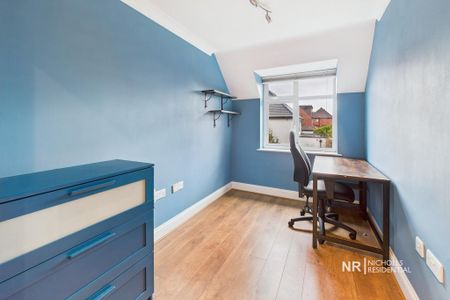 2 bedroom flat to rent - Photo 3