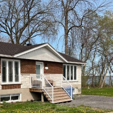 Maison unifamiliale à louer en bordure du fleuve Saint-Laurent - Photo 4