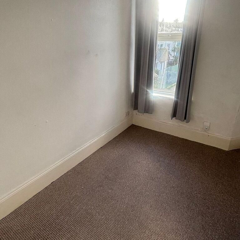 3 bedroom apartment to rent - Photo 1