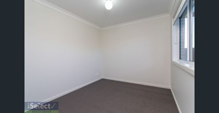 Near New Masterton Built Granny Flat - Photo 3