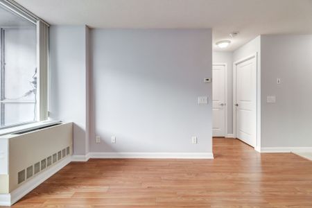 For Lease - 4978 Yonge Street Unit# 3511, Toronto, Ontario - Photo 3