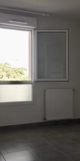 T2 AVEC BALCON ET PARKING - Photo 1