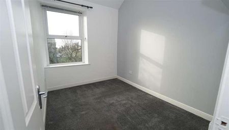 Stansfield Place, Idle, BD10 - Photo 2