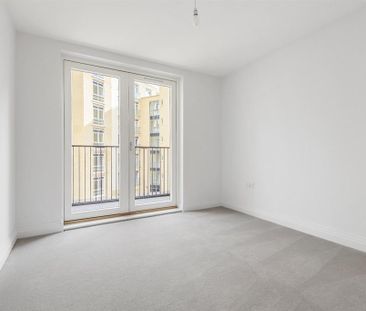 3 bedroom townhouse to rent - Photo 2