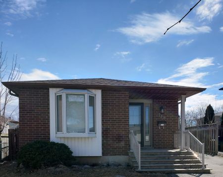 For Lease - 118 Avening Drive, Toronto, Ontario - Photo 3