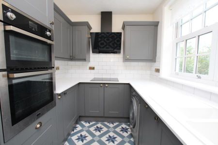 1 bedroom apartment to rent - Photo 5