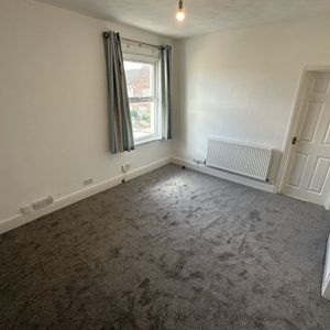 Gordon Road - Photo 2