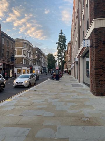 1 Bed Flat, Kensington Church Street, W8 - Photo 2