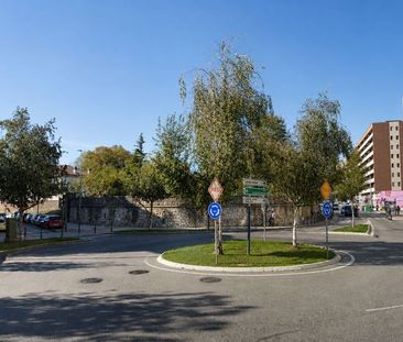 Alquiler de piso en Paseo de Altamira - Photo 3
