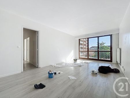 Location Appartement 3 pièces 72m² MELUN 77000 - Photo 2