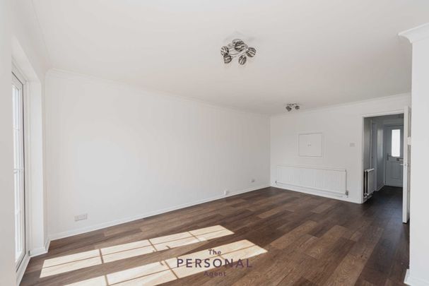 Kiln Lane, Epsom - Photo 1