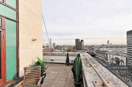 2 bedroom penthouse to rent - Photo 2