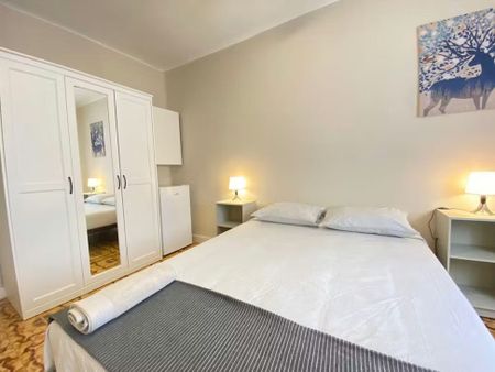 Calle de Sierra Carbonera, Madrid, Community of Madrid 28053 - Photo 4