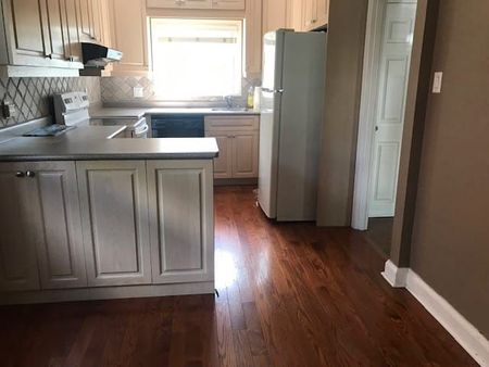 For Lease - 159 Avondale Avenue, Toronto, Ontario - Photo 5