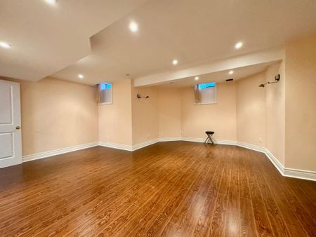 For Lease - 26 Belgrave Square, Markham, Ontario - Photo 4