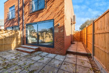 Alfriston Road, Seaford - Photo 4